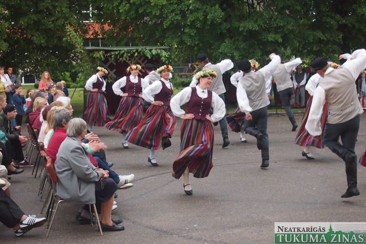 Gallery image 177074