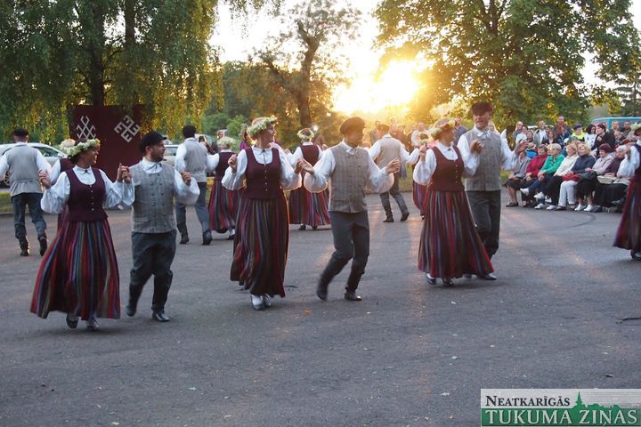 Gallery image 177075