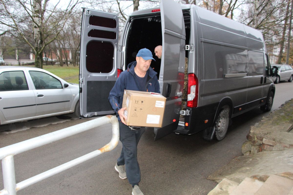 Tukuma slimnīca saņēmusi papildus aprīkojumu Covid nodaļai