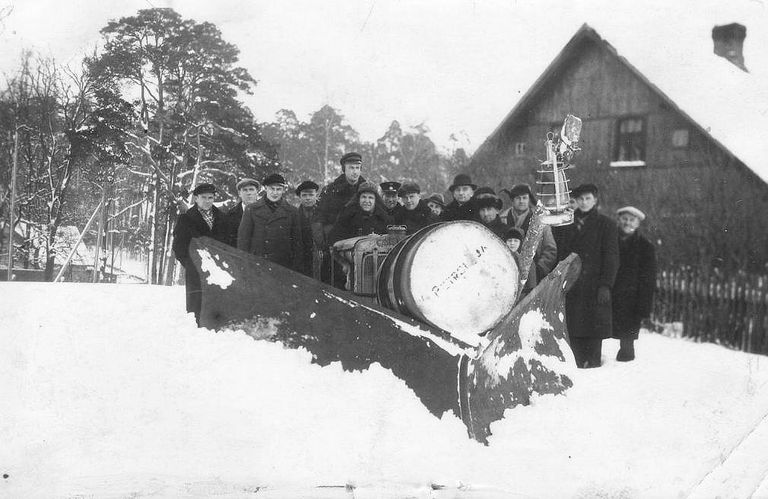 Latvijas Ceļu muzejs atzīmē 50. gadadienu!/vēsturiski foto/