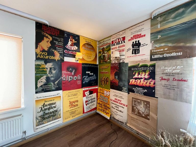 Vēl tikai divas dienas – izstāde  Daiņa Gajevska piemiņai