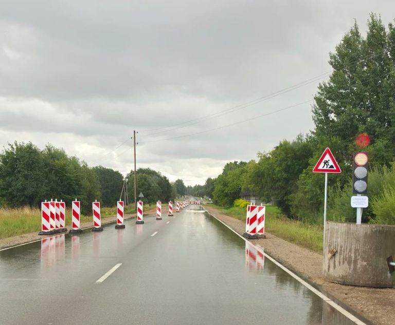 Pie Dursupes atvērta satiksme pa autoceļa Sloka–Talsi pārrāvuma apbraucamo ceļu