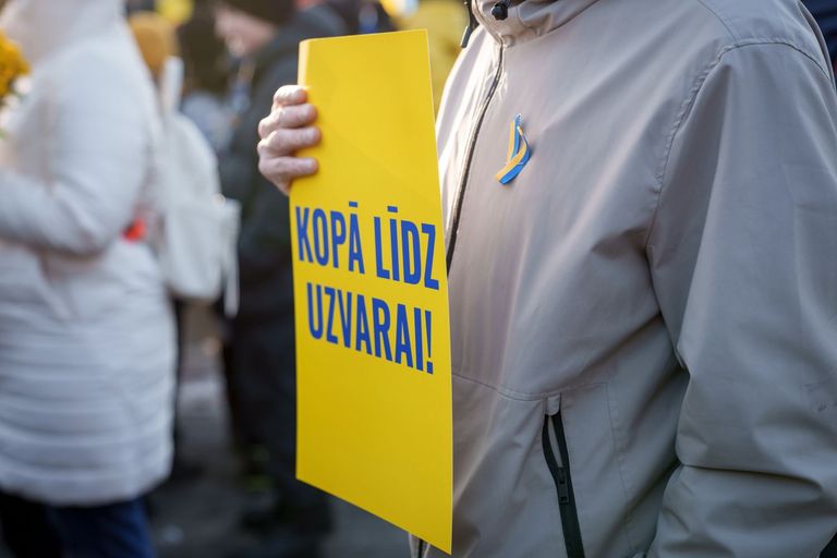 Ne tikai par ukraiņiem, arī par bērniem un mazbērniem...