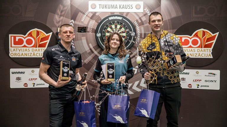 Latvijas čempioni Razma un Roga uzvar “Tukuma kausā” Latvijas Darts virslīgā šautriņu mešanā