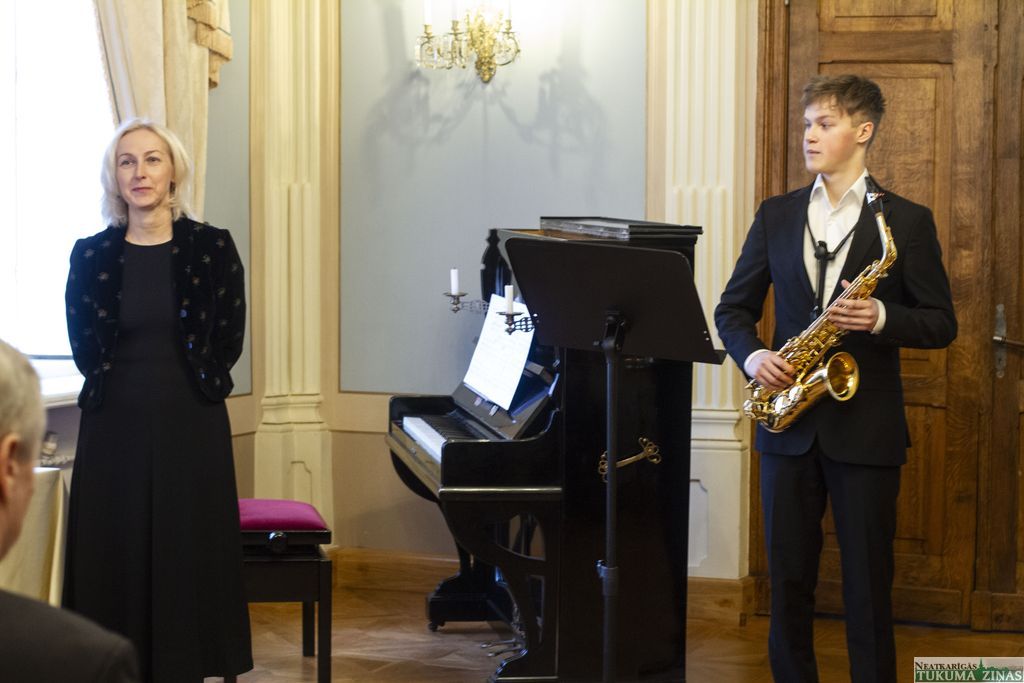 Gallery image 156259