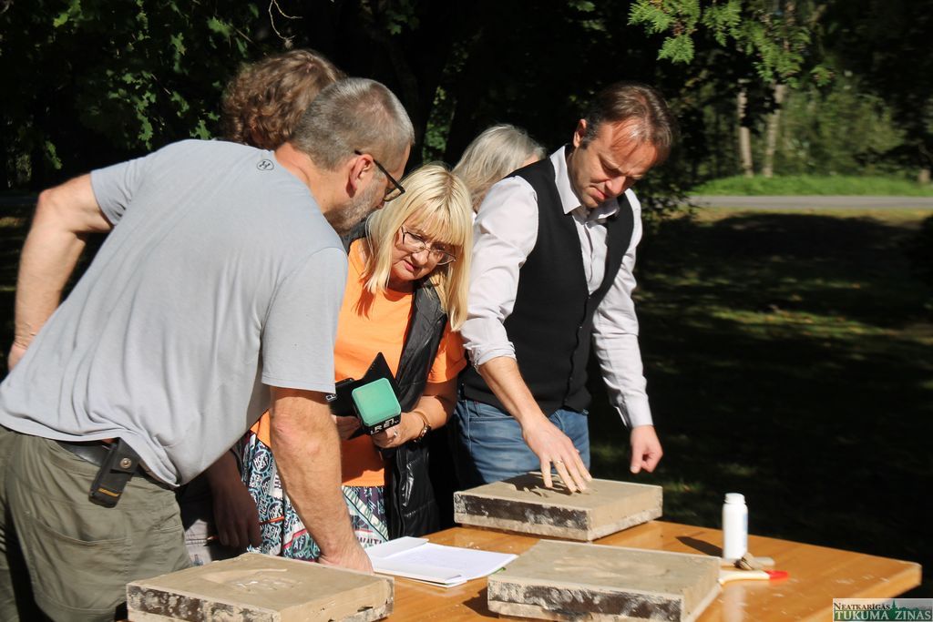 Gallery image 156653