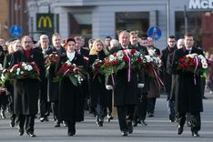 Valsts prezidenta uzruna Nacionālo bruņoto spēku parādē