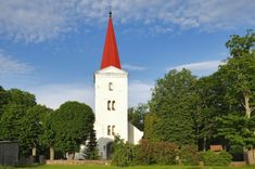 Dievkalpojumi  Tukuma novada Dievnamos