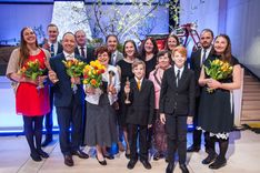 Sākusies pieteikšanās apbalvojumam «Laiks Ziedonim» /VIDEO/