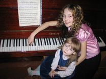 Pašai savas klavieres!