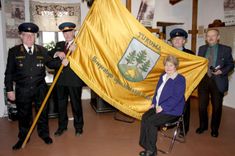 Kas grib dzīvot vienos priekos... (papildināts)