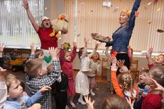 Daudz, daudz buču «Vālodzītei»!