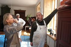 Krāsas Prāgas pilij, Lestenes baznīcai un... Durbes pils ēdamzālei