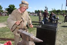 Tautas viduslaiku turnīrs Jaunpilī /FOTOREPORTĀŽA/