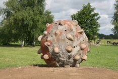 Pedvālē – ekspozīcijas papildinājums