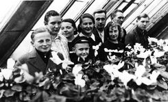 Cilvēki un dārzi cauri likteņa dzirnām