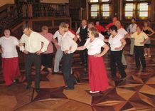 Seniori prot un var! 