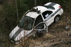 Uz Rīgas-Ventspils šosejas avarē policijas auto /papildināts/