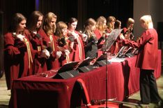 Slampes kultūras pilij - trīsdesmit