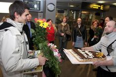 Saruna ar Vestardu Šimkus pirms solokoncerta Tumē