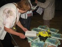 Grāmatas "Spēles  ar mērniekiem un laikiem" atvēršana Tumē