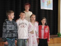 Lokām mēli svešā valodā!