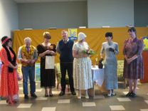 Teātra izrāde Tukuma bibliotēkā