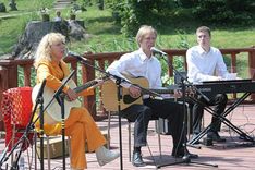 FOTO: Dārza svētki Jaunmokās