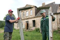 Pūres pagasta Lamiņos top sociālā māja