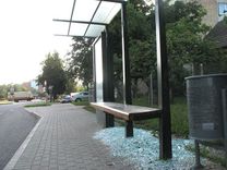 Tukumā uzdarbojušies vandaļi; Slampē apzagtas garāžas