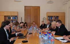 Izdevumi jāsamazina vēl, vēl un vēl...