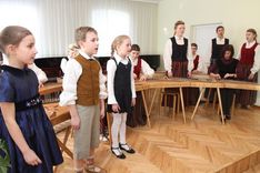 Tukuma Mūzikas skolas kokles skan /FOTO/