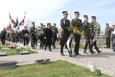 Lestenē piemin latviešu karavīrus