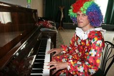 Popgrupu un solistu konkurss „Tonis pustonis” izskanējis