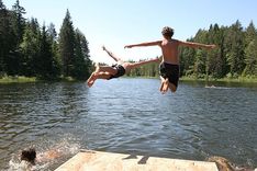 Vecāki, sargājiet savus bērnus!