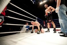 Tukumnieki uzvar profesionālajās cīņās