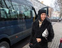 Samanta Tīna devusies uz Afganistānu, lai Latvijas karavīriem sniegtu koncertus