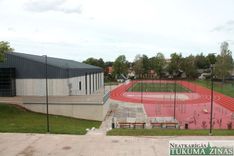 Ekspluatācijā nodod jaunbūvēto sporta zāli Tukumā