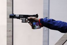 Latvijas Olimpiskās vienības B sastāvā Tukuma šāvēji – Strautmanis un Vasermanis