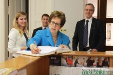 Tukumā viesojās ASV vēstniece Nensija Petita /FOTO/