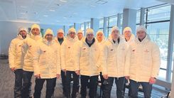 Bobslejisti devušies uz Pekinu