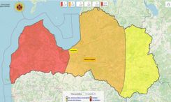 Brīdina par iespējamu pērkona negaisu, vēja brāzmām un krusu