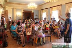 Durbes pilī ciemojās skaņu skola «Dore» /FOTO/