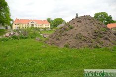 Zemi izmantos arī pils apkārtnei 