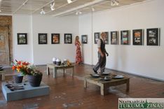 Galerijā «Durvis» – trīs izstādes vienlaikus /FOTO/