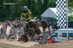 Edgaru Meņģeli sveic Valsts prezidents Vējonis