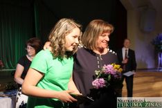 Sumina Engures novada skolēnus