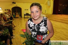 Sumināti labākie Engures novada skolēni un viņu vecāki /FOTO/