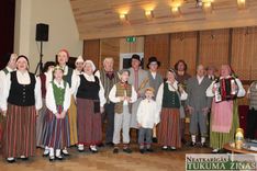 Tradicionālais novadu folkloras ansambļu saiets Pūrē /FOTO/