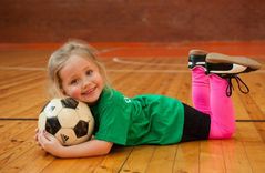 Tukumā atdzimst meiteņu futbols